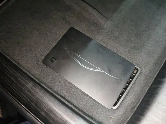 Xiaomi SU7 — Фото автомобиля 8