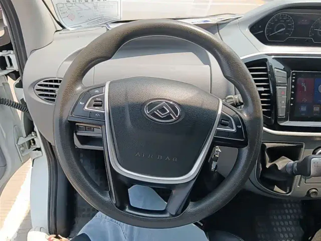 Maxus Xintu V80 — Фото автомобиля 10