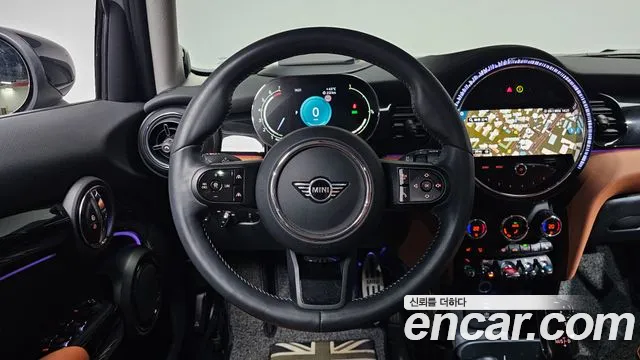Mini Cooper — Фото автомобиля 13