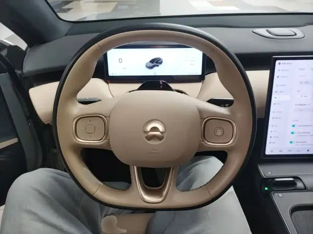 Nio ET5 Touring — Фото автомобиля 10