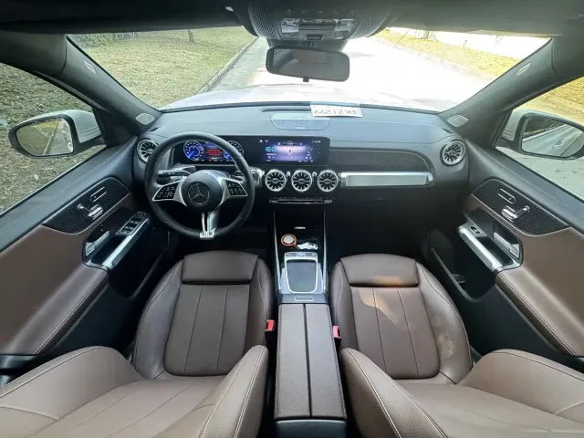 Mercedes-Benz EQB — Фото автомобиля 10