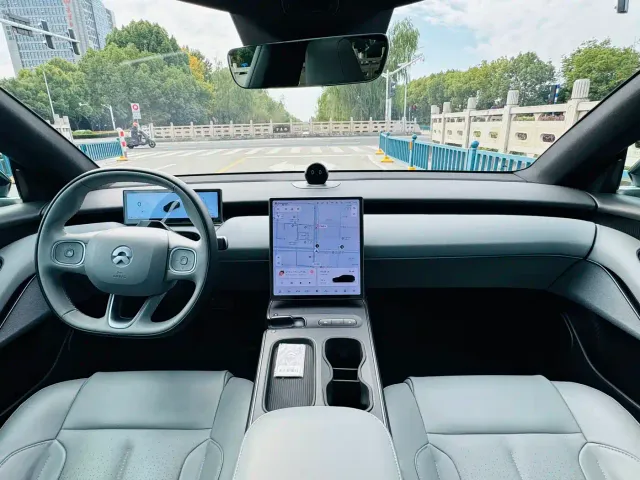 Nio ET5 Touring — Фото автомобиля 8