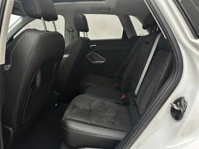 Audi Q3 — Фото автомобиля 12