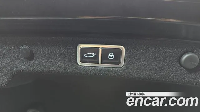 Hyundai Grandeur GN7 — Фото автомобиля 22