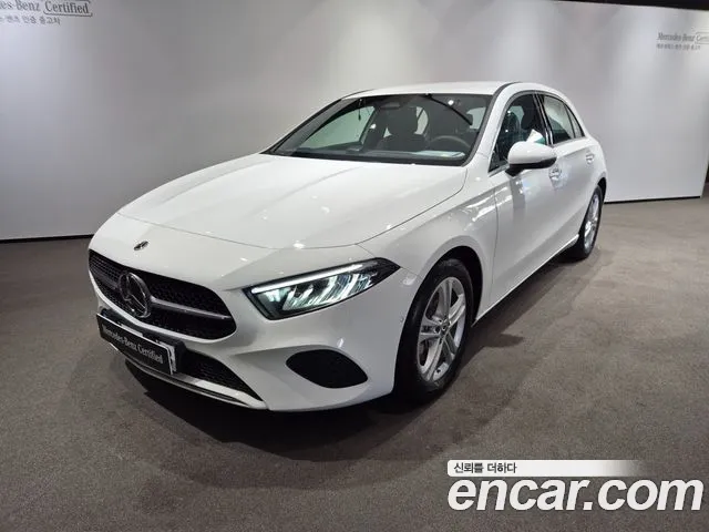Фотография автомобиля — Mercedes-Benz A-Class W177