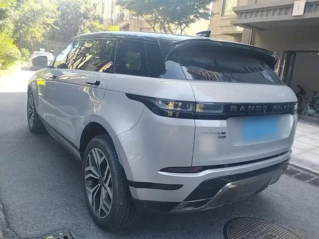 Land Rover Range Rover Evoque — Фото автомобиля 4