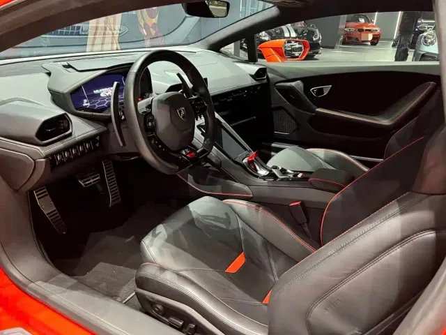 Lamborghini Huracan — Фото автомобиля 4