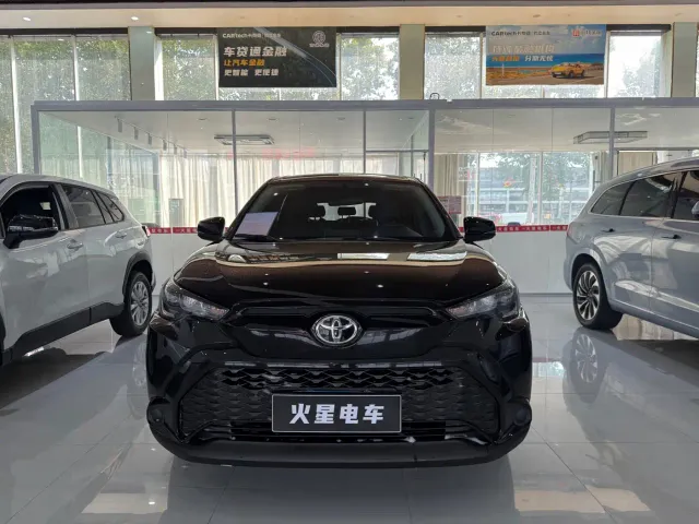 Toyota Frontlander — Фото автомобиля 2