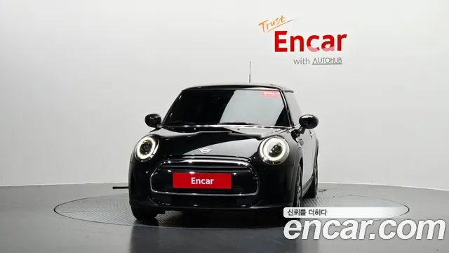MINI Cooper — Фото автомобиля 3