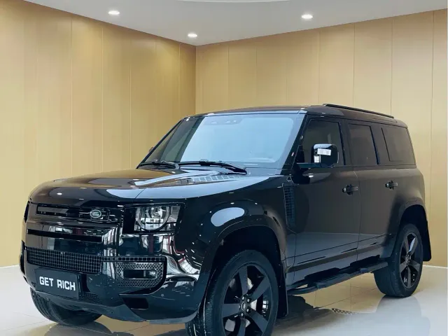 Фотография автомобиля — Land Rover Defender