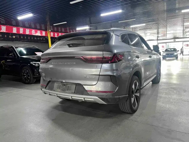 BYD Song PLUS — Фото автомобиля 3