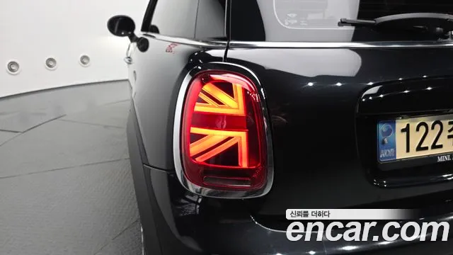MINI Cooper — Фото автомобиля 23