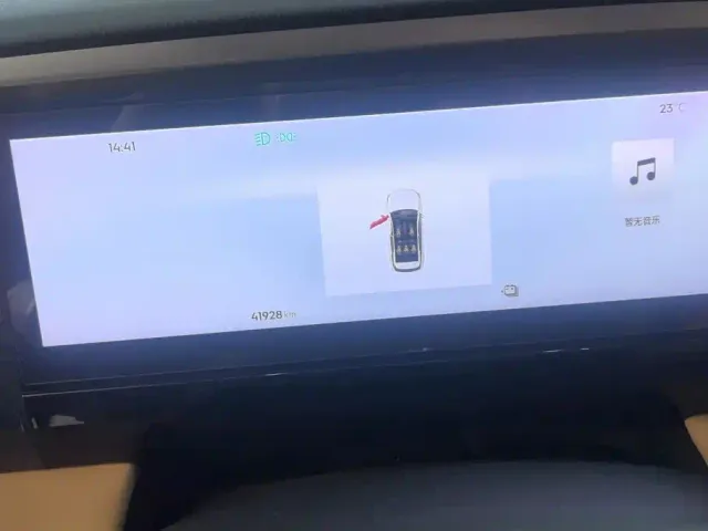 Geely Galaxy L7 — Фото автомобиля 14
