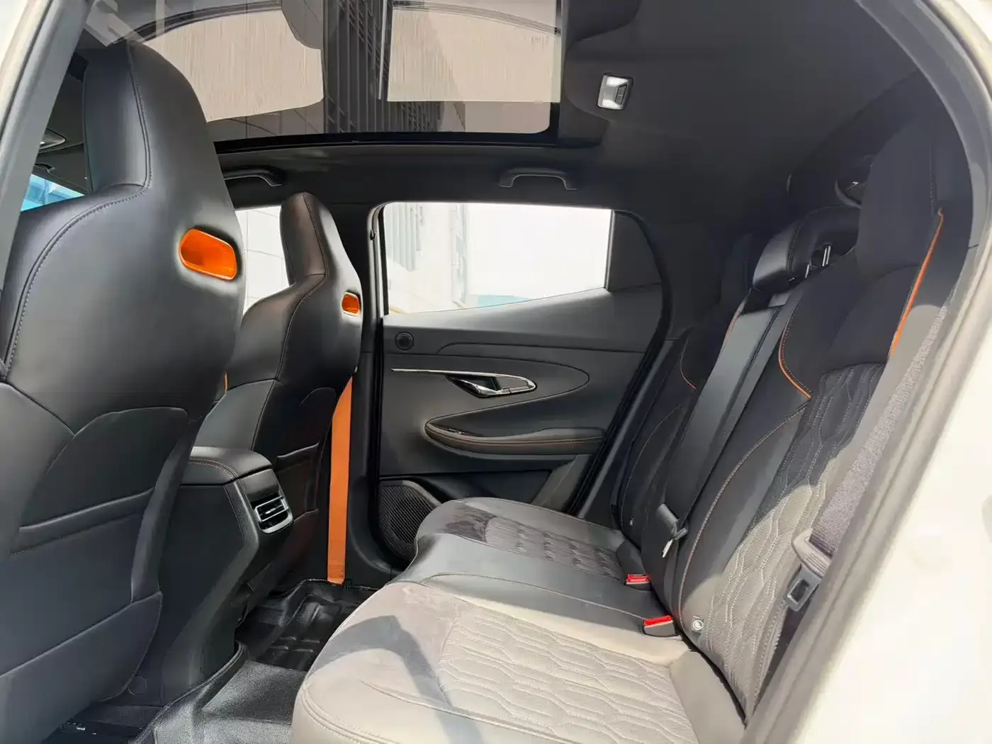 Changan Changan UNI-T 2022 1.5T Premium — Фото автомобиля 9