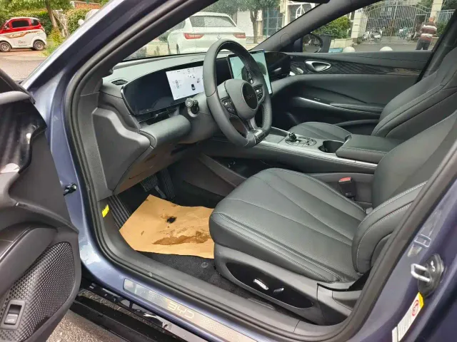 BYD Seal — Фото автомобиля 4