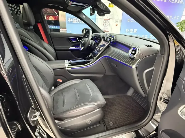 Mercedes-Benz Mercedes-Benz GLC AMG 2024 AMG GLC 43 4MATIC — Фото автомобиля 17