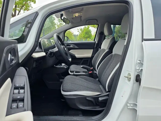 Geely Geometry E Firefly — Фото автомобиля 9