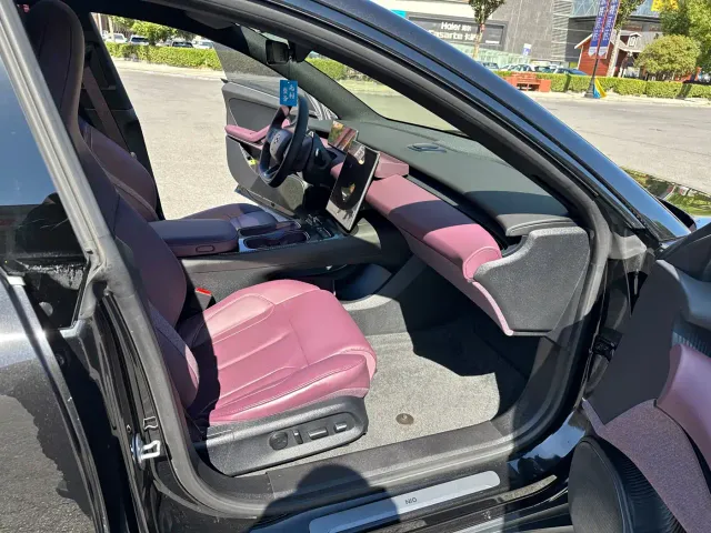 Nio ET5 Touring — Фото автомобиля 15