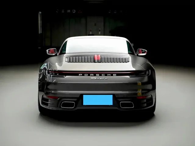 Porsche 911 — Фото автомобиля 6