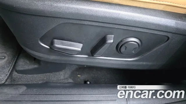 Kia Sorento Sorento 4-е поколение Дизель 2.2 2WD — Фото автомобиля 30