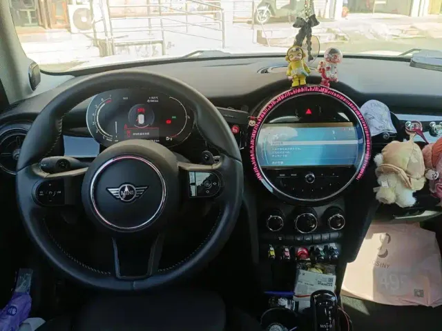 MINI Hatch — Фото автомобиля 12