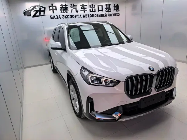 BMW X1 — Фото автомобиля 7