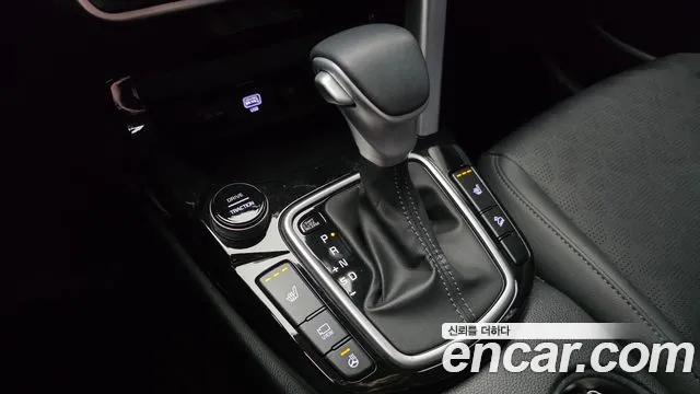 Kia Seltos — Фото автомобиля 12