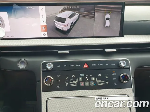Genesis GV80 — Фото автомобиля 12