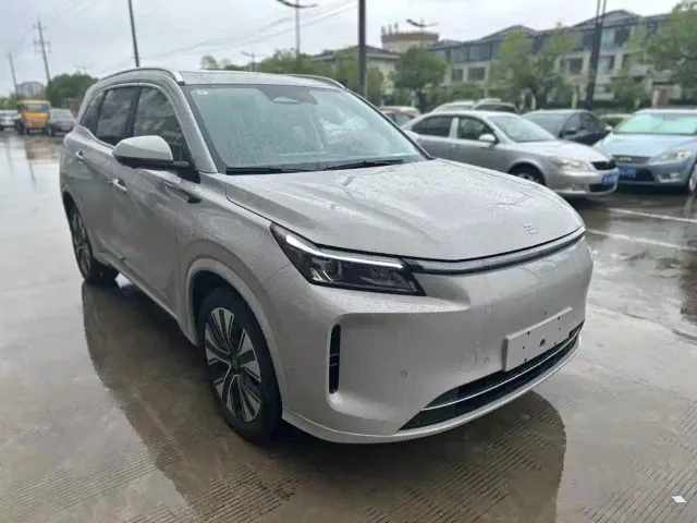 Landian E5 PLUS — Фото автомобиля 2
