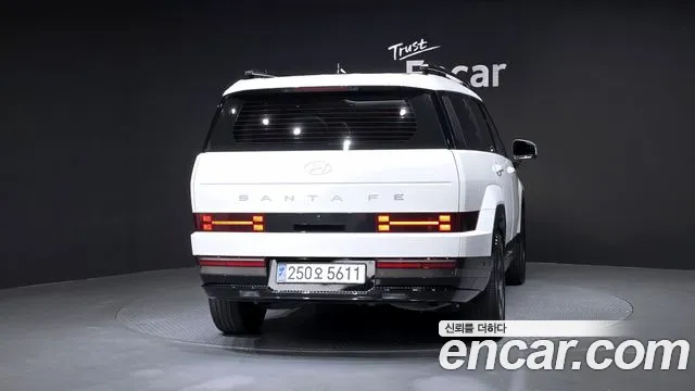 Hyundai Santafe — Фото автомобиля 4