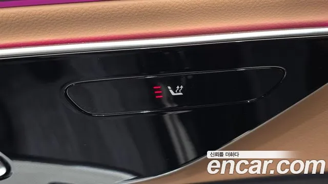 Mercedes-Benz E-Class — Фото автомобиля 26