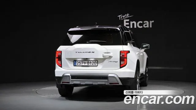 KG_Mobility_Ssangyong Torres Бензин 1.5 2WD — Фото автомобиля 4