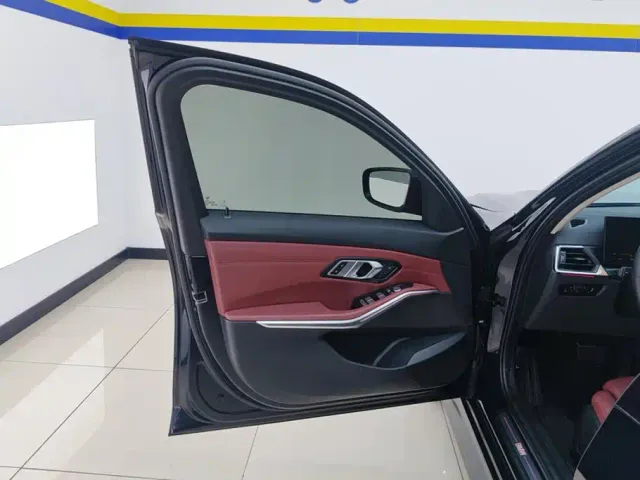 BMW i3 — Фото автомобиля 7
