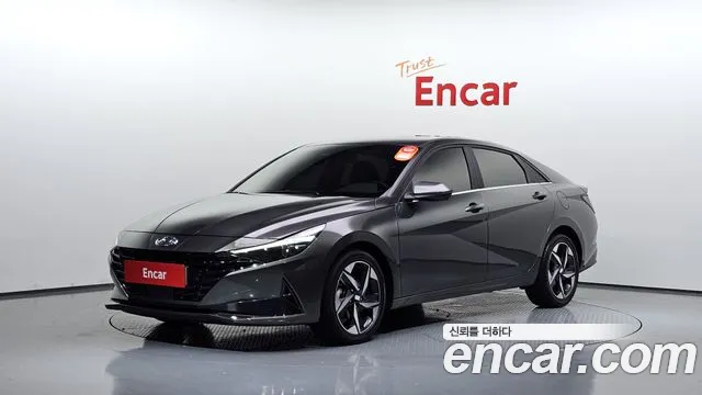 Фотография автомобиля — Hyundai Avante CN7