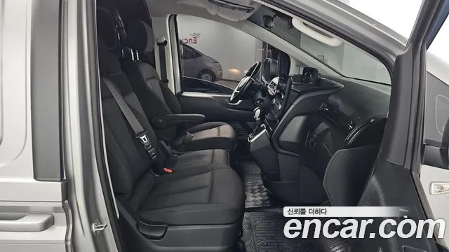Hyundai Staria — Фото автомобиля 16