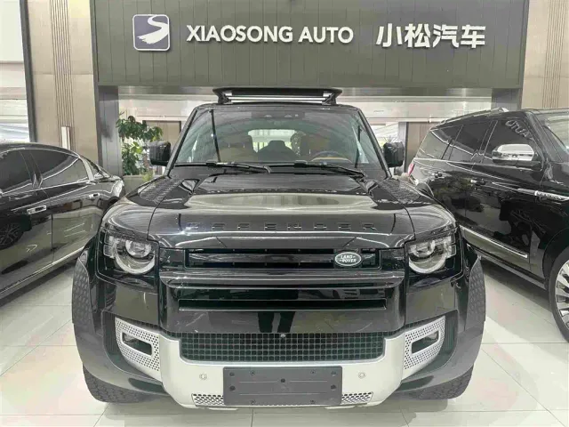 Land Rover Defender — Фото автомобиля 2