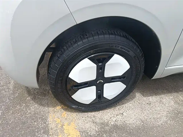 Wuling Hongguang Mini EV — Фото автомобиля 22