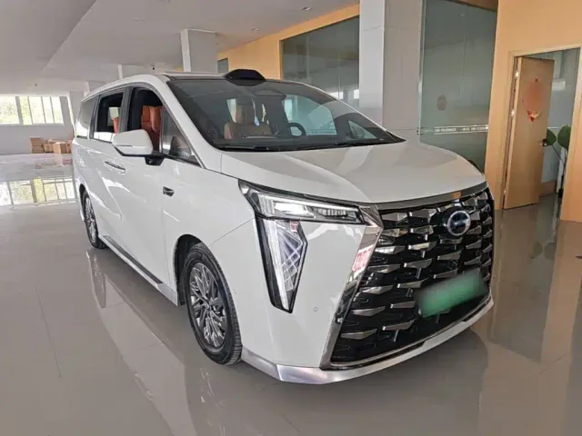 GAC Trumpchi Xiangwang M8 — Фото автомобиля 3
