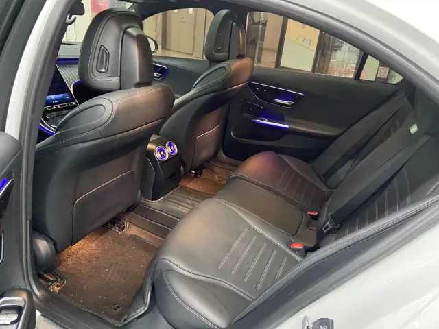 Mercedes-Benz C-Class — Фото автомобиля 11