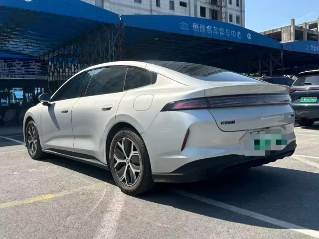 Changan Qiyuan A06 — Фото автомобиля 5