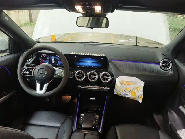 Mercedes-Benz GLA-Class — Фото автомобиля 12