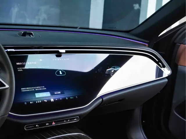 Mercedes-Benz E-Class — Фото автомобиля 26