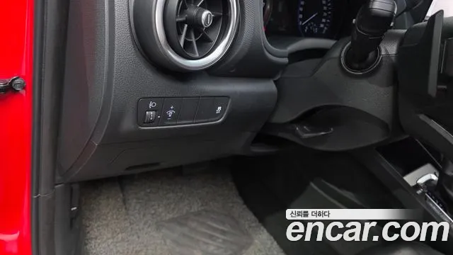 Hyundai Kona Новый Kona Бензин 2.0 2WD — Фото автомобиля 17