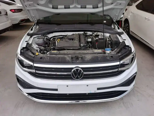 Volkswagen Bora — Фото автомобиля 15