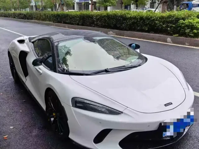 McLaren GT — Фото автомобиля 17