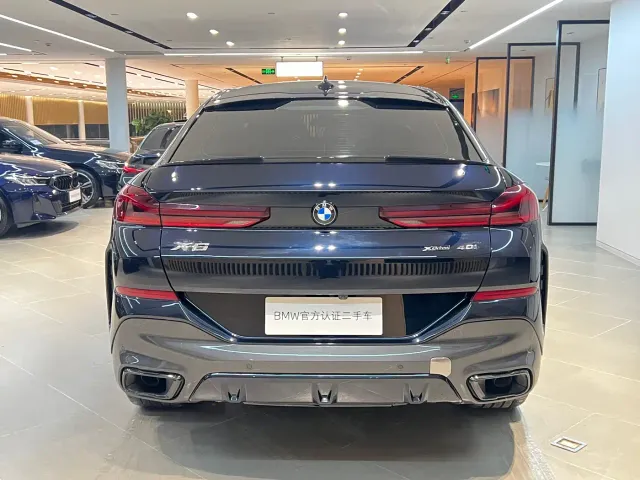 BMW X6 — Фото автомобиля 18