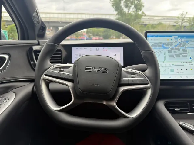 BYD Sealion 06 — Фото автомобиля 7