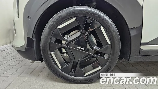 Kia EV3 — Фото автомобиля 5