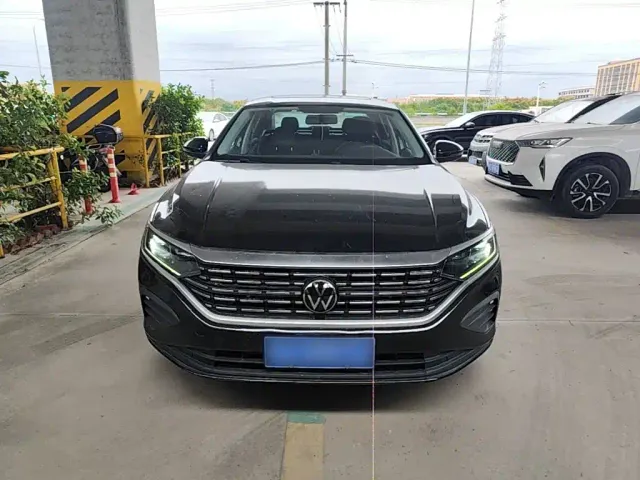 Volkswagen Passat — Фото автомобиля 2