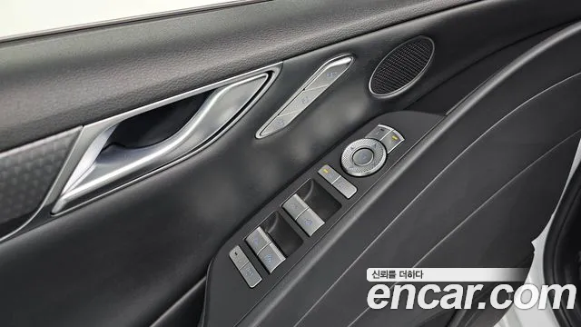 Genesis G80 Бензин 2.5 турбо AWD — Фото автомобиля 18